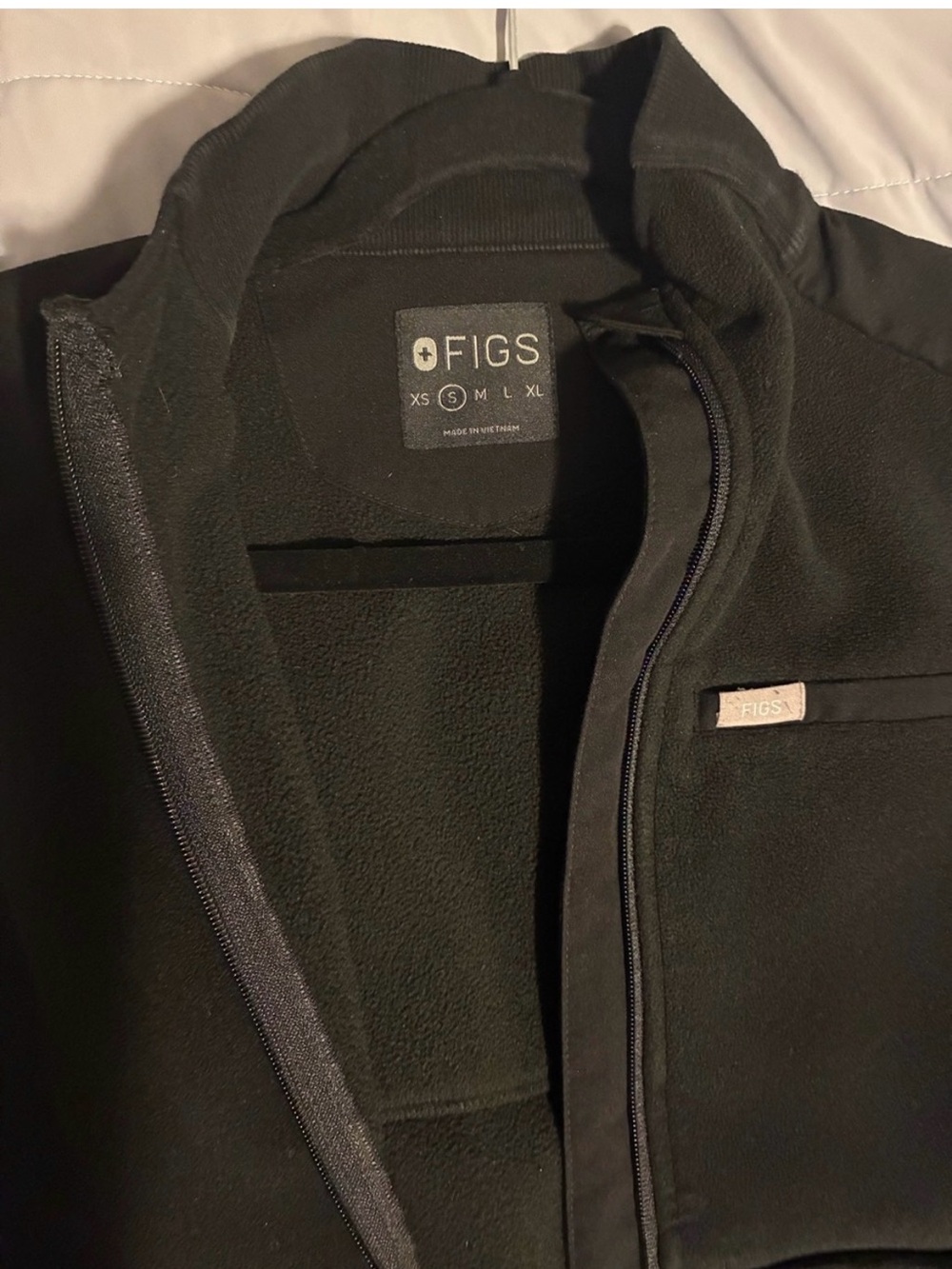 FIGS Women’s Black Fleece Jacket